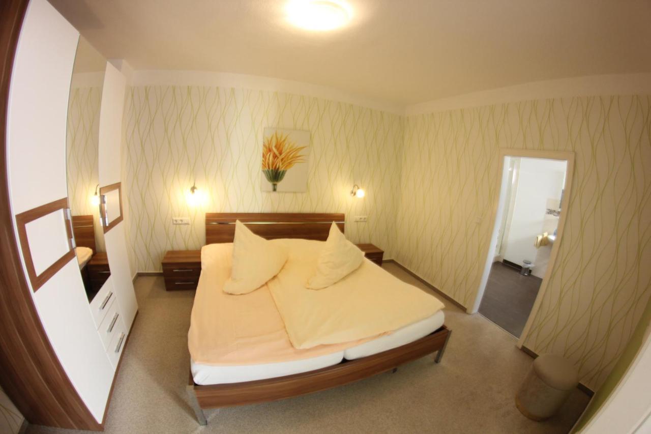 Hotel Weinstube Bycastors Treis-Karden Zewnętrze zdjęcie